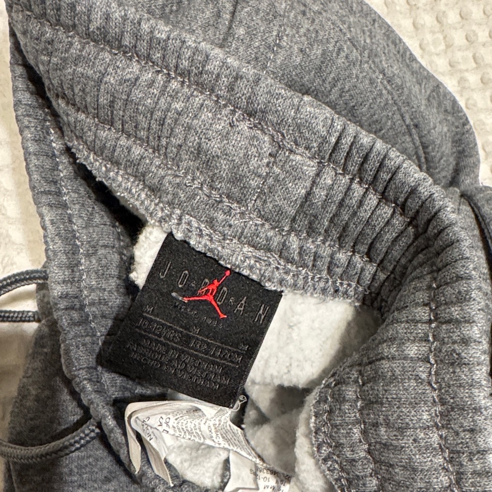 Boys Jordan Gray Matching Set med - Picture 5 of 5